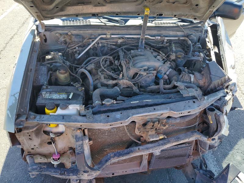Photo 11 from auction – 2004 NISSAN FRONTIER with VIN 1N6ED27Y64C436242