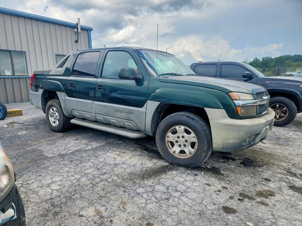 Photo 4 from auction – 2002 CHEVROLET AVALANCHE with VIN 3GNEK13T62G172924