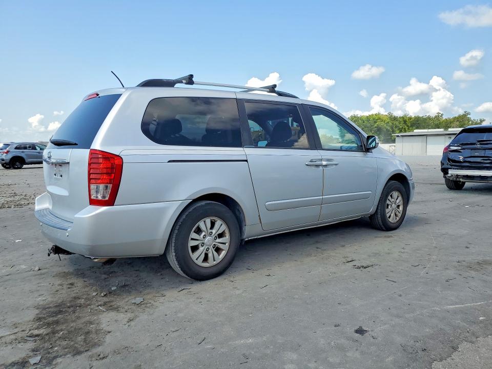 Photo 3 from auction – 2012 KIA SEDONA with VIN KNDMG4C75C6445445
