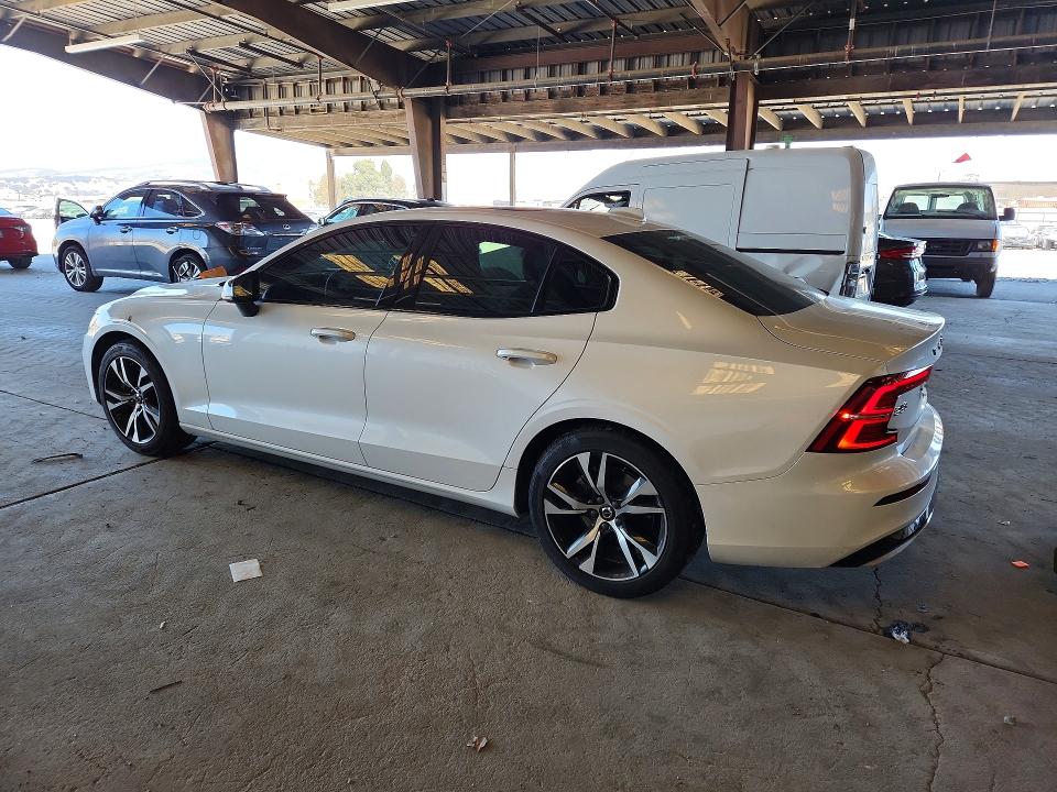 Photo 2 from auction – 2023 VOLVO S60 with VIN 7JRL12TK1PG239711