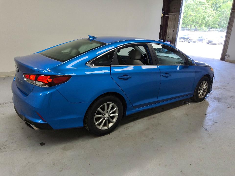 Снимка 3 от търг – 2019 HYUNDAI SONATA с VIN 5NPE24AF5KH783350