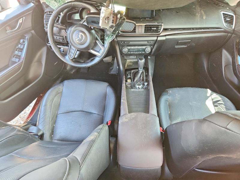 Photo 8 from auction – 2018 MAZDA 3 with VIN 3MZBN1W35JM226483