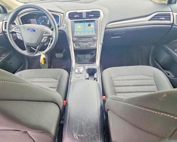 Photo 8 from auction – 2017 FORD FUSION with VIN 3FA6P0LUXHR301087