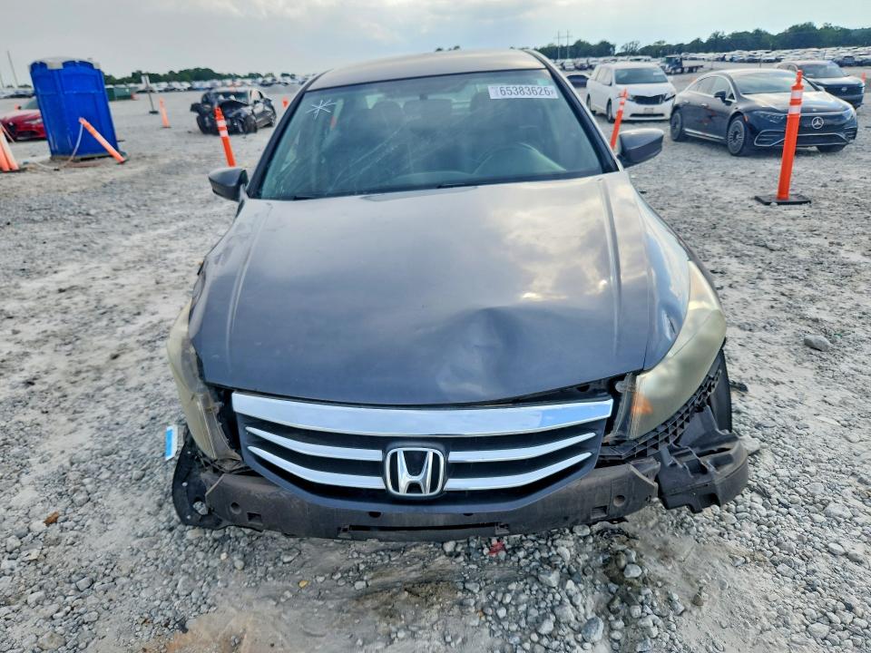 Photo 5 from auction – 2012 HONDA ACCORD with VIN 1HGCP2F61CA153003