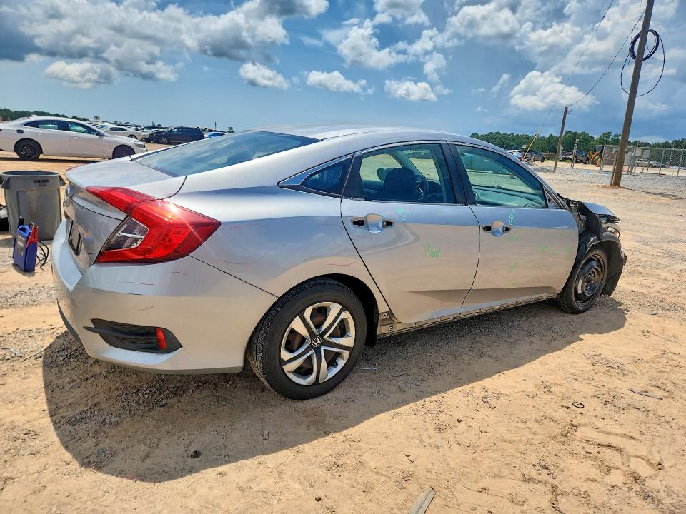 Photo 3 from auction – 2016 HONDA CIVIC with VIN 19XFC2F53GE061909