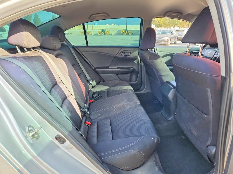 Photo 10 from auction – 2015 HONDA ACCORD with VIN 1HGCR2F51FA185682