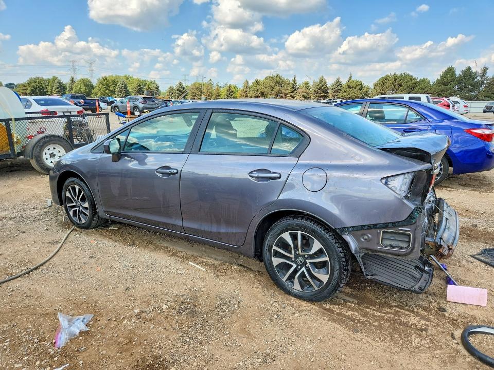 Photo 2 from auction – 2015 HONDA CIVIC with VIN 19XFB2F89FE012161