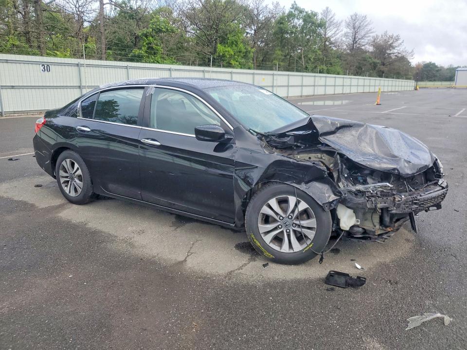 Photo 4 from auction – 2014 HONDA ACCORD with VIN 1HGCR2F31EA255582