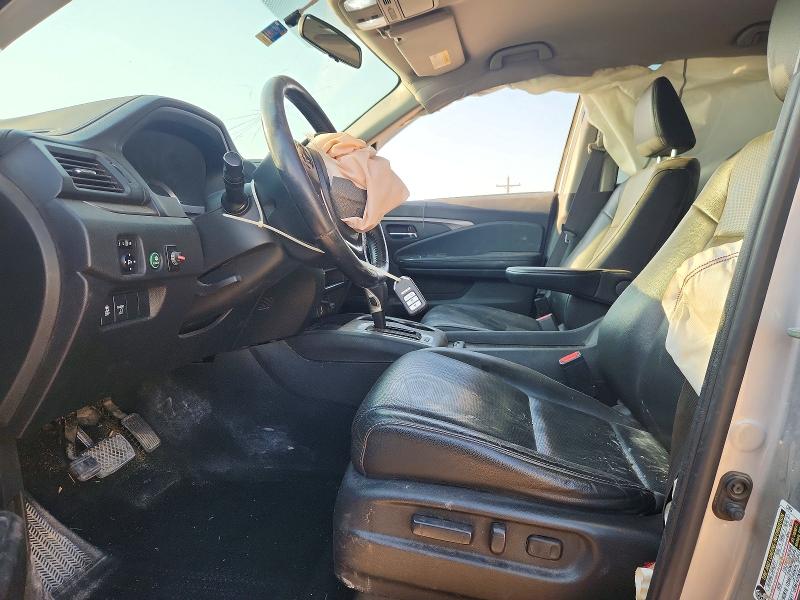 Photo 7 from auction – 2017 HONDA RIDGELINE with VIN 5FPYK3F51HB011336
