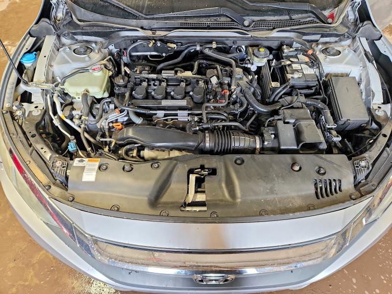 Photo 11 from auction – 2016 HONDA CIVIC with VIN 2HGFC1F70GH638705