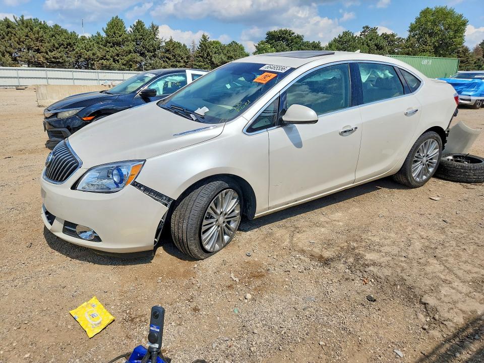 BUICK VERANO 2012 with VIN 1G4PS5SKXC4206990 - Photo from auction