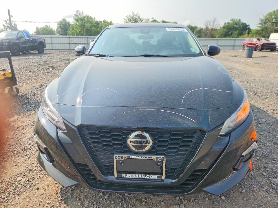 Photo 5 from auction – 2022 NISSAN ALTIMA with VIN 1N4BL4CW9NN312616