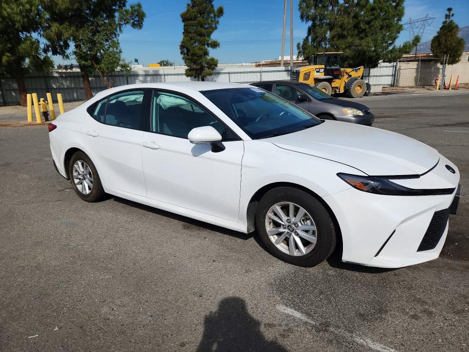 Photo 4 from auction – 2025 TOYOTA CAMRY with VIN 4T1DAACKXSU564795