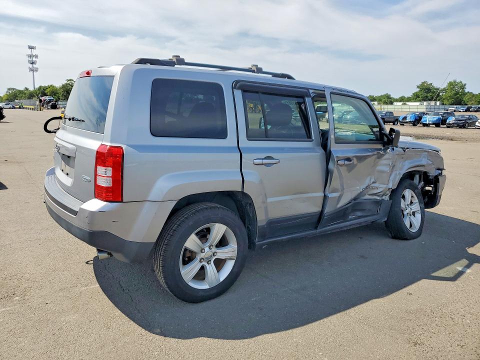 Photo 3 from auction – 2015 JEEP PATRIOT with VIN 1C4NJRFB5FD109703