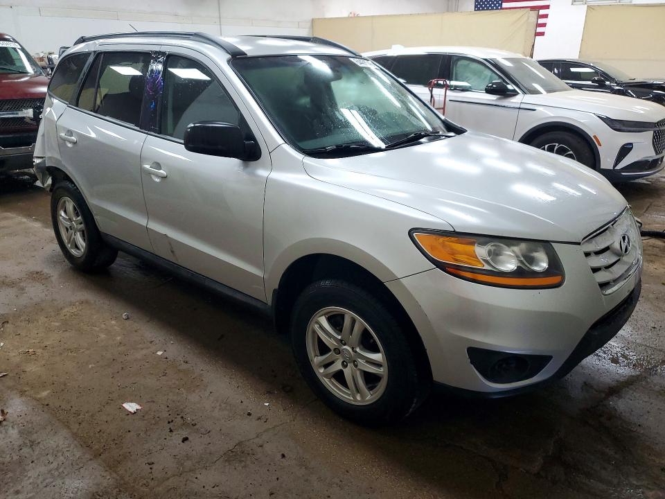 Photo 4 from auction – 2011 HYUNDAI SANTA FE with VIN 5XYZGDAB2BG003571