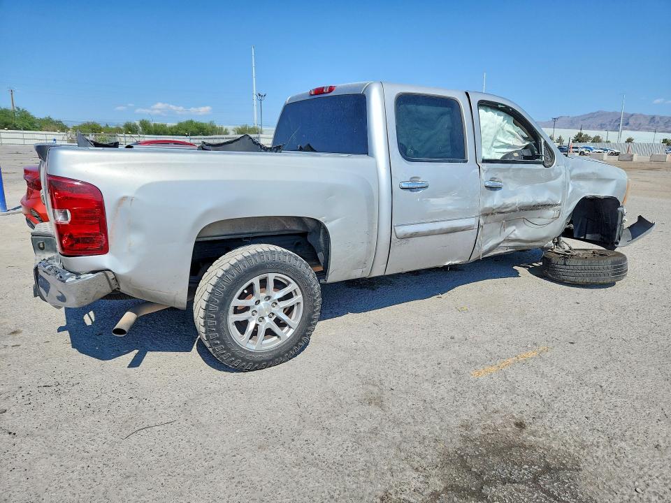 Photo 3 from auction – 2010 CHEVROLET SILVERADO with VIN 3GCRCSE05AG119257