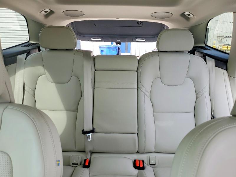 Photo 10 from auction – 2021 VOLVO XC60 with VIN YV4102DL9M1830574