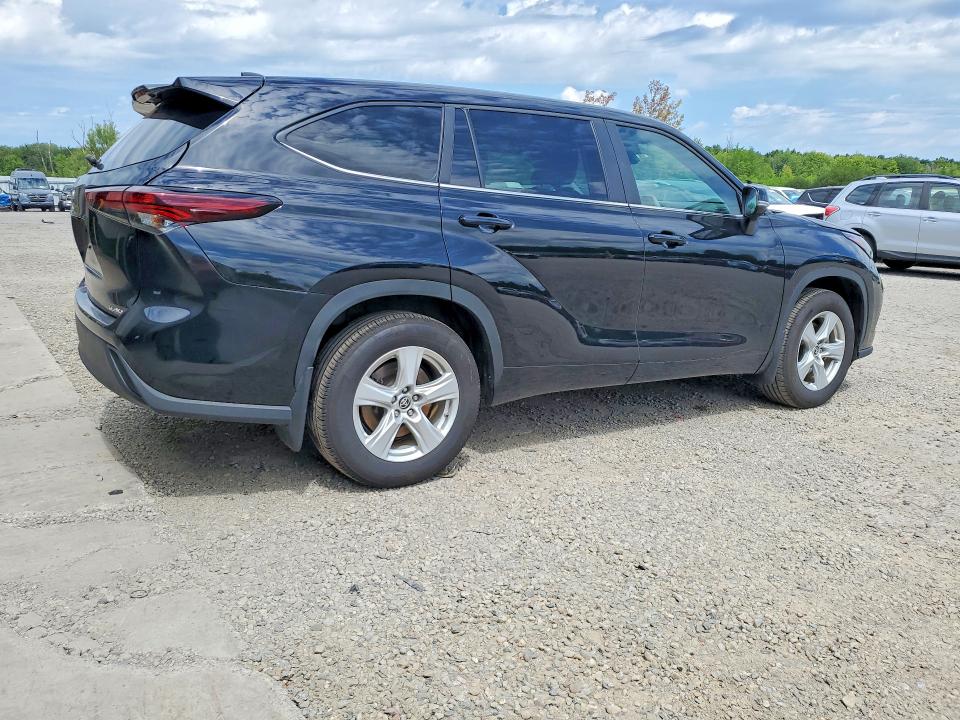 Photo 3 from auction – 2025 TOYOTA HIGHLANDER with VIN 5TDKDRBH9SS579610
