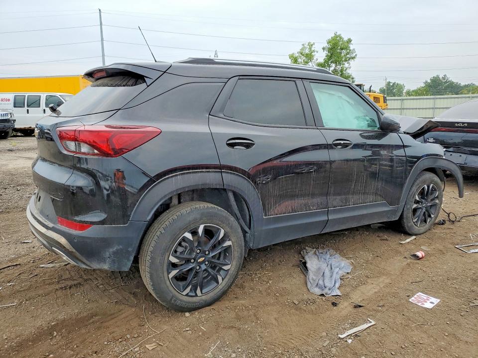 Photo 3 from auction – 2023 CHEVROLET TRAILBLAZER with VIN KL79MRSL8PB003439