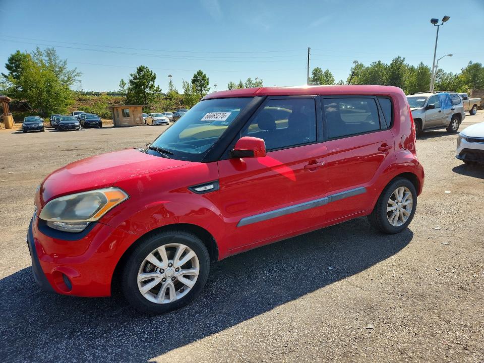 KIA SOUL 2013 z numerem VIN KNDJT2A58D7592763 - Zdjęcie z aukcji