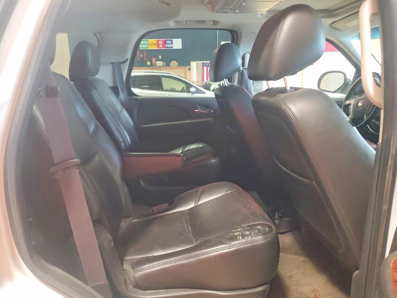 Photo 11 from auction – 2011 CHEVROLET TAHOE with VIN 1GNSKCE06BR398463