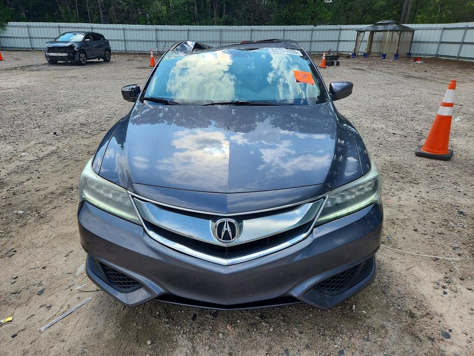 Photo 5 from auction – 2017 ACURA ILX with VIN 19UDE2F7XHA012327