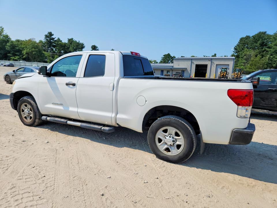 Photo 2 from auction – 2013 TOYOTA TUNDRA with VIN 5TFUM5F19DX043932