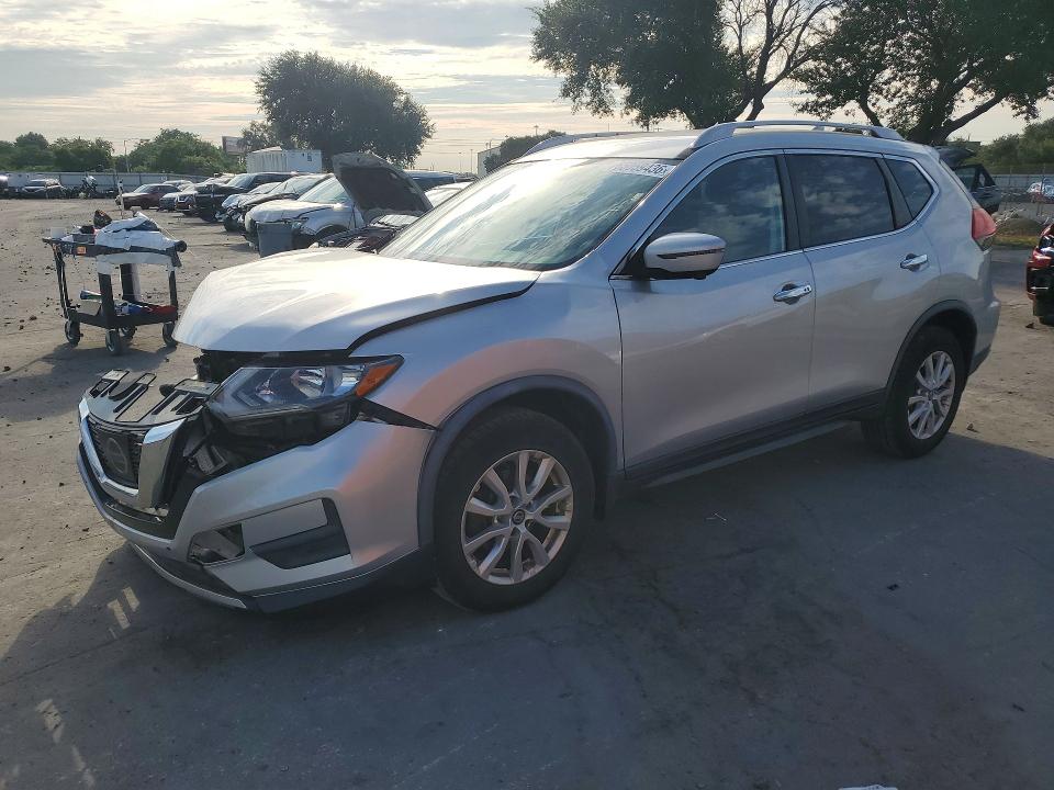 Photo 1 from auction – 2017 NISSAN ROGUE with VIN JN8AT2MV8HW284214