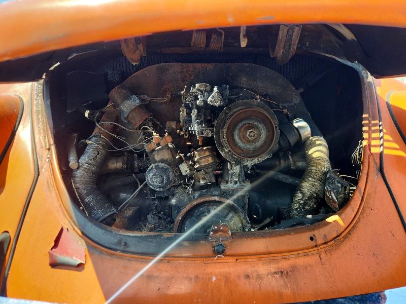 Photo 11 from auction – 1971 VOLKSWAGEN BEETLE with VIN 1113063835