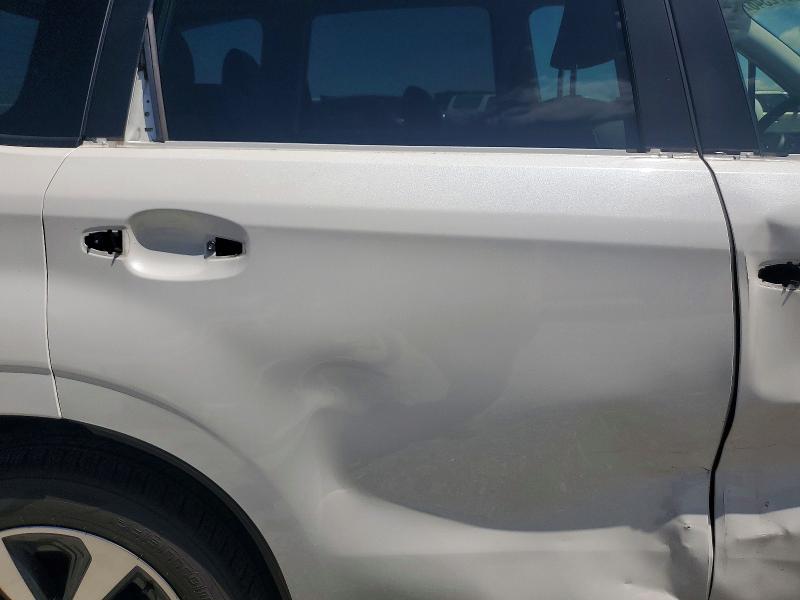 Photo 10 from auction – 2018 SUBARU FORESTER with VIN JF2SJAGC8JH473273