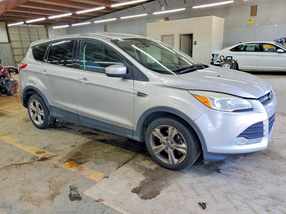 Photo 4 from auction – 2014 FORD ESCAPE with VIN 1FMCU0GX4EUD02536