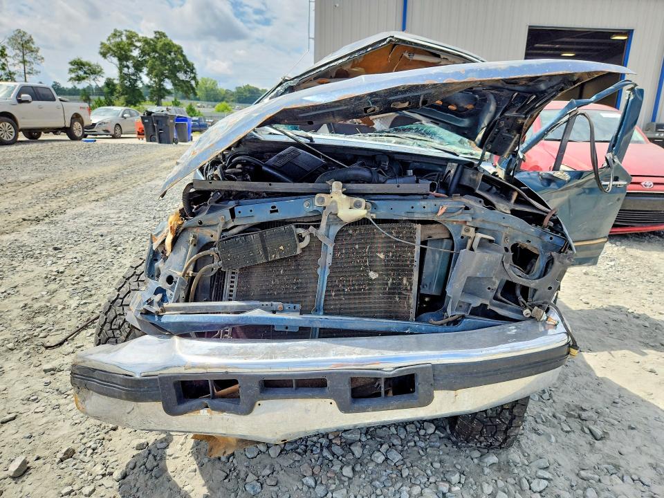 Photo 5 from auction – 1997 FORD F250 with VIN 1FTHX26F1VEA56142