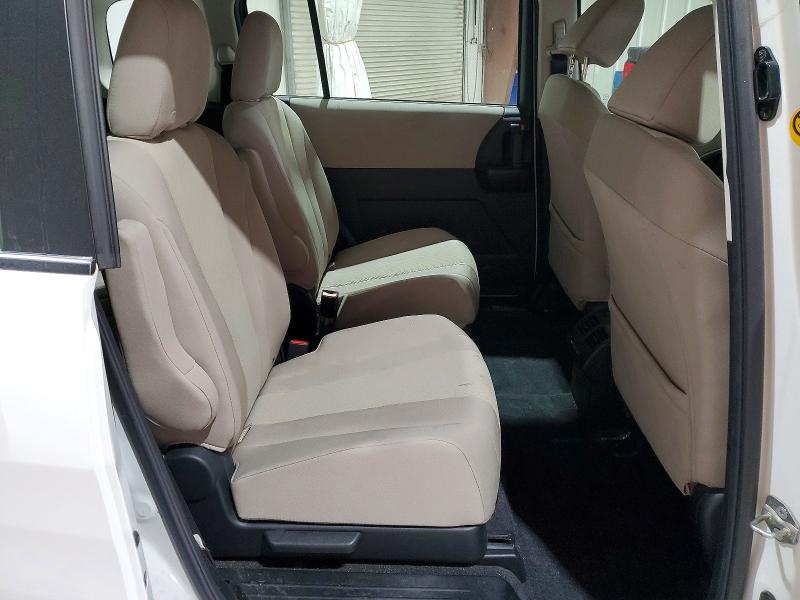 Снимка 11 от търг – 2015 MAZDA 5 с VIN JM1CW2CL9F0190645