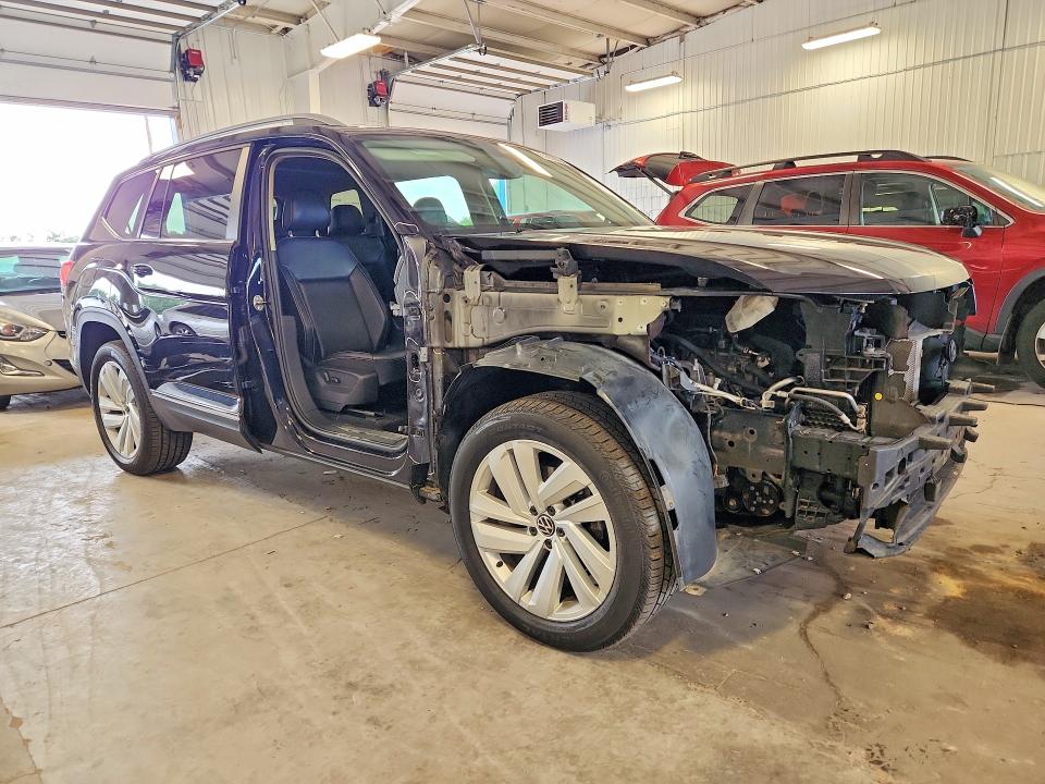 Photo 4 from auction – 2021 VOLKSWAGEN ATLAS with VIN 1V2BR2CA9MC502846