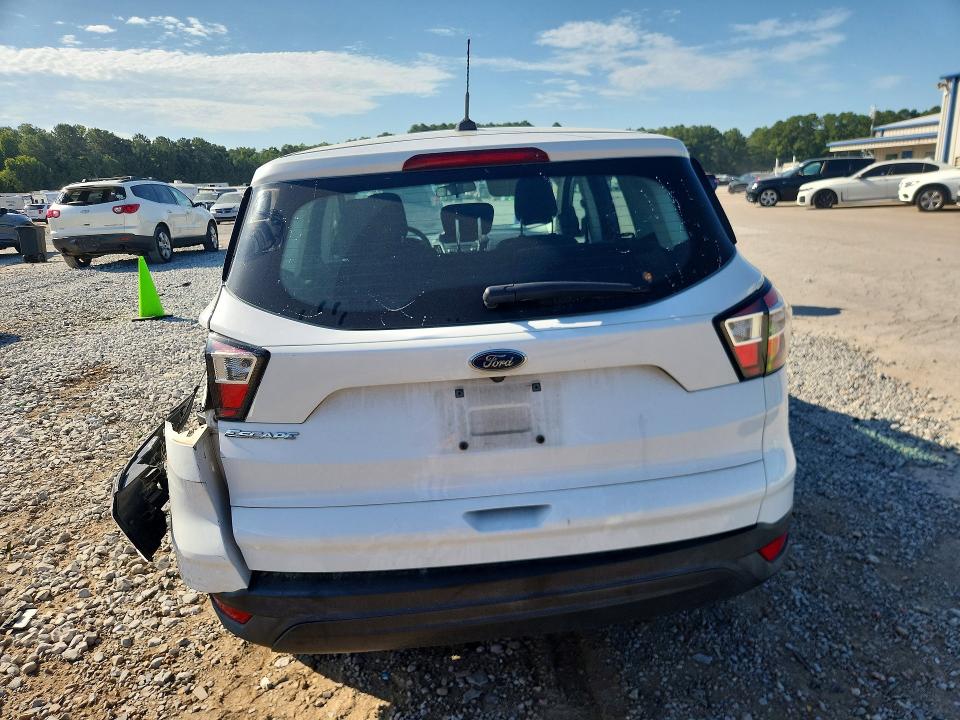 Photo 6 from auction – 2018 FORD ESCAPE with VIN 1FMCU0F76JUA16943