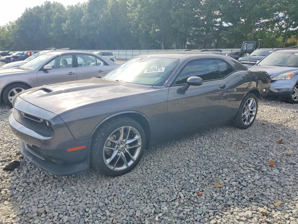 DODGE CHALLENGER 2022 with VIN 2C3CDZKG3NH219302 - Photo from auction