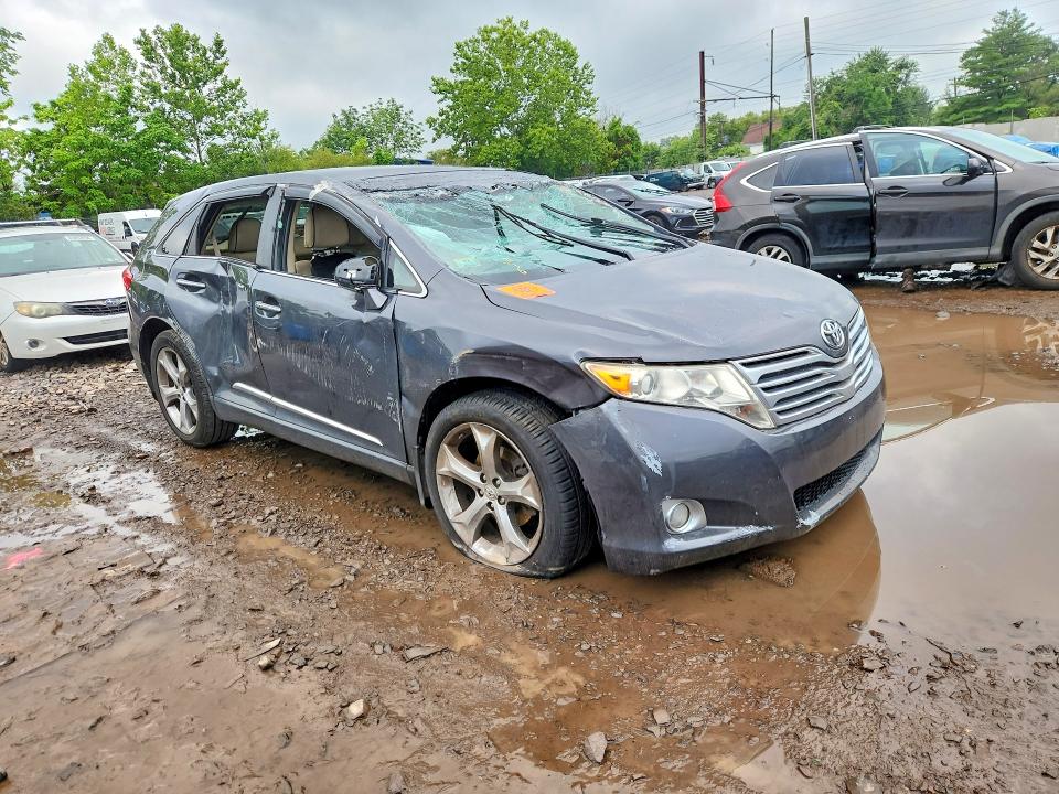 Photo 4 from auction – 2010 TOYOTA VENZA with VIN 4T3BK3BB8AU043176
