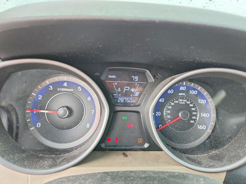 Photo 9 from auction – 2015 HYUNDAI ELANTRA with VIN KMHDH4AE2FU252597
