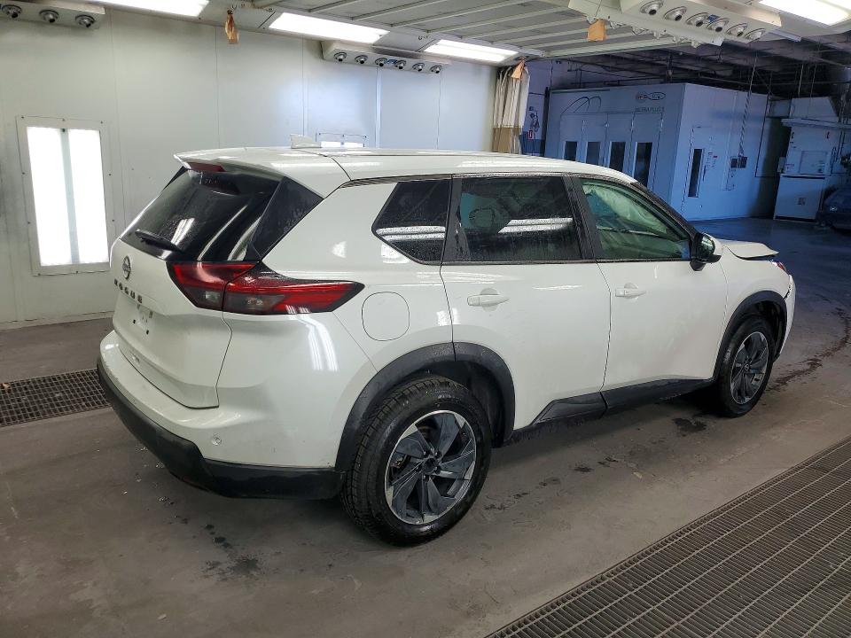 Photo 3 from auction – 2025 NISSAN ROGUE with VIN 5N1BT3BA7SC817759
