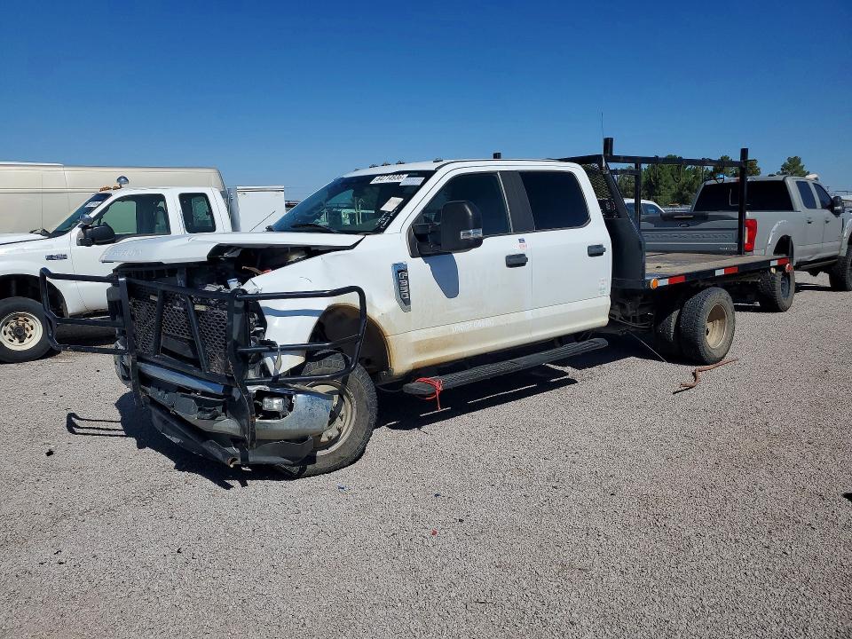 FORD F350 2022 with VIN 1FD8W3H65NED55313 - Photo from auction