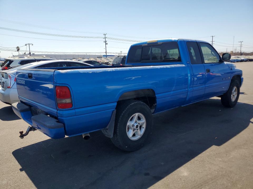 Photo 3 from auction – 2001 DODGE RAM 1500 with VIN 3B7HC13Y41G759930