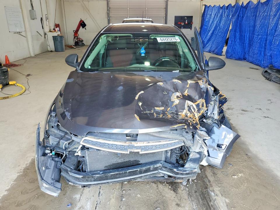 Photo 5 from auction – 2014 CHEVROLET CRUZE with VIN 1G1PC5SB2E7307355