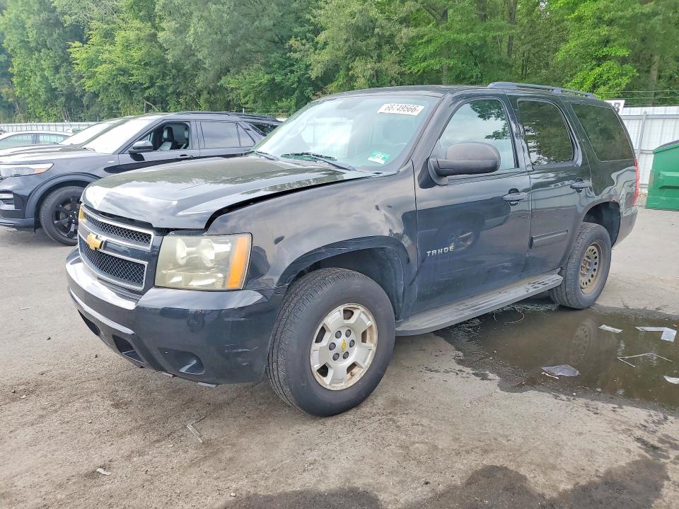 CHEVROLET TAHOE 2010 with VIN 1GNUKAE0XAR132648 - Photo from auction