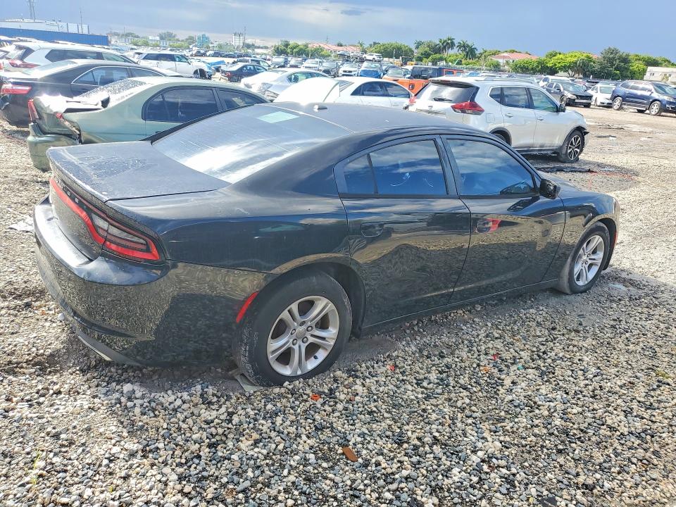 Photo 3 from auction – 2015 DODGE CHARGER with VIN 2C3CDXBG9FH776575