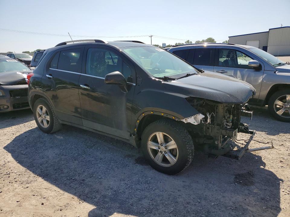Photo 4 from auction – 2019 CHEVROLET TRAX with VIN KL7CJLSB3KB823813