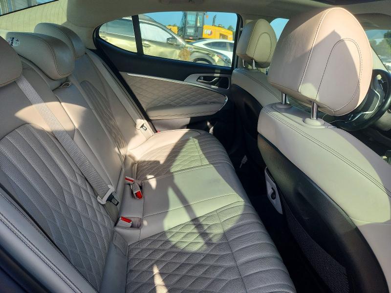 Photo 10 from auction – 2019 GENESIS G70 with VIN KMTG44LA2KU022464