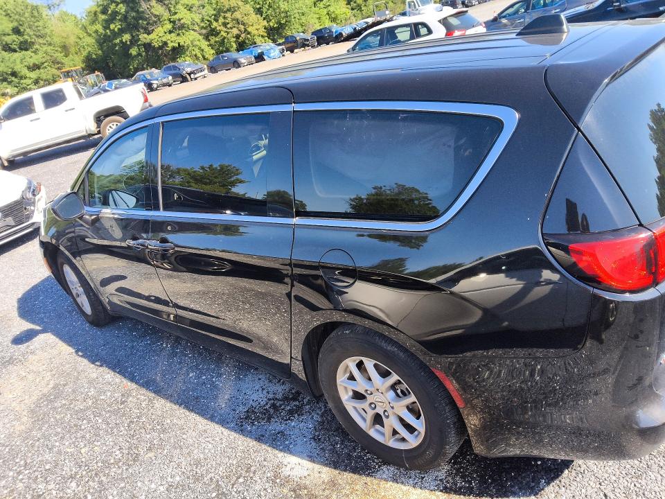 Photo 2 from auction – 2024 CHRYSLER VOYAGER with VIN 2C4RC1CG8RR179033