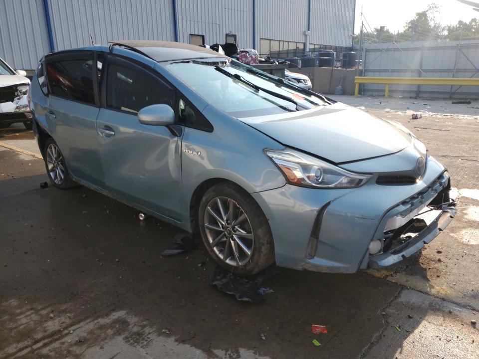 Photo 4 from auction – 2015 TOYOTA PRIUS V with VIN JTDZN3EU3FJ026021