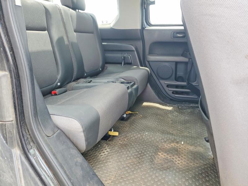 Photo 11 from auction – 2006 HONDA ELEMENT with VIN 5J6YH28716L002334