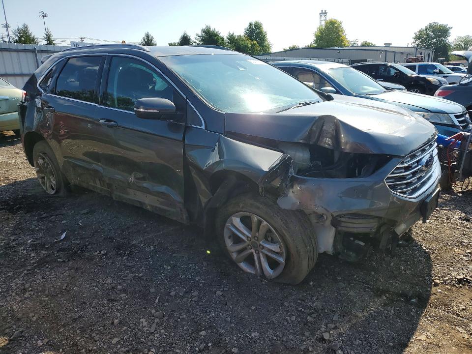 Photo 4 from auction – 2020 FORD EDGE with VIN 2FMPK4J9XLBA33793